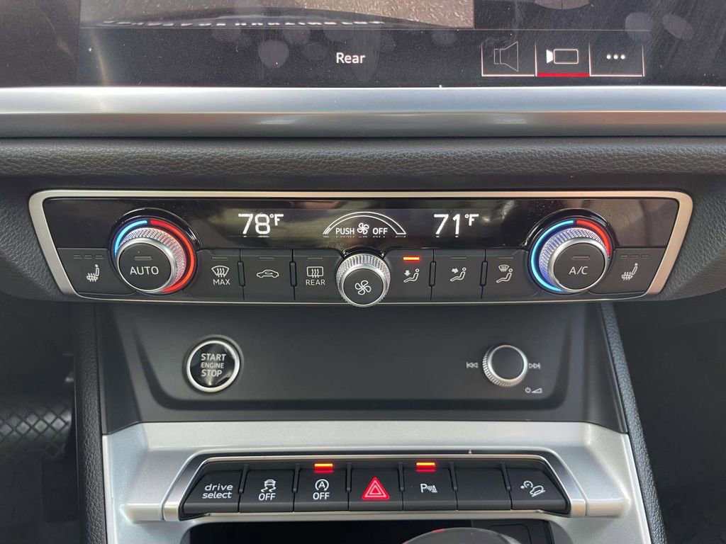 Used 2021 Audi Q3 2.0T Premium w/ Convenience Package image 29