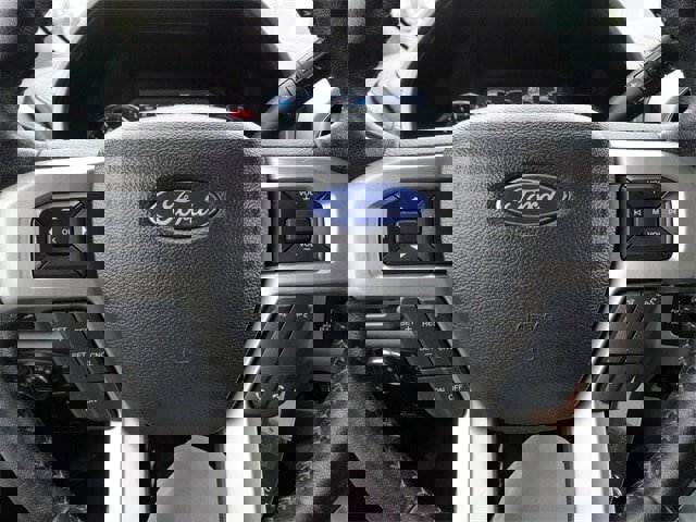 Certified 2021 Ford F350 Lariat w/ Lariat Value Package image 26