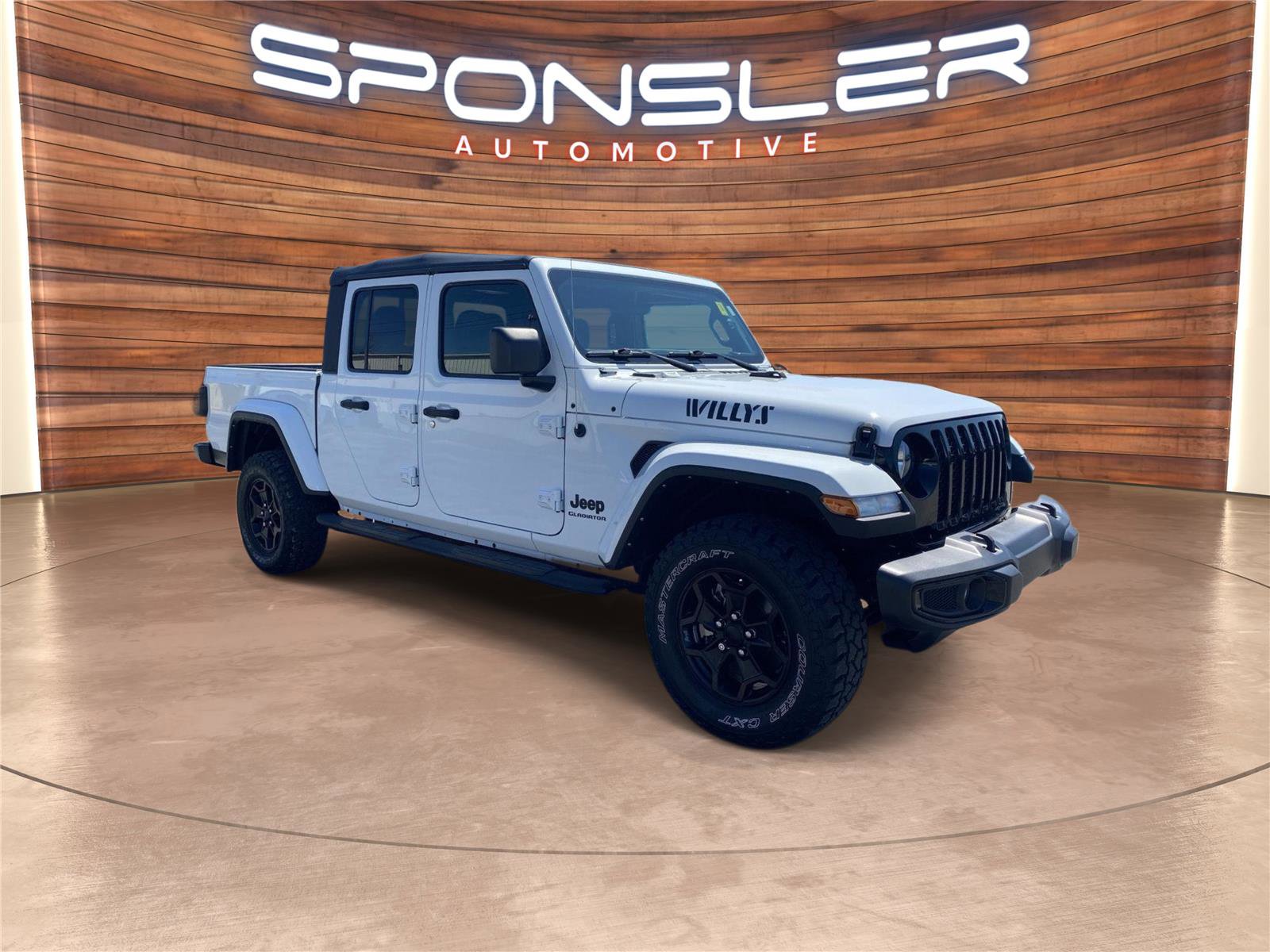 Used 2022 Jeep Gladiator Sport AWD/4WD image 9