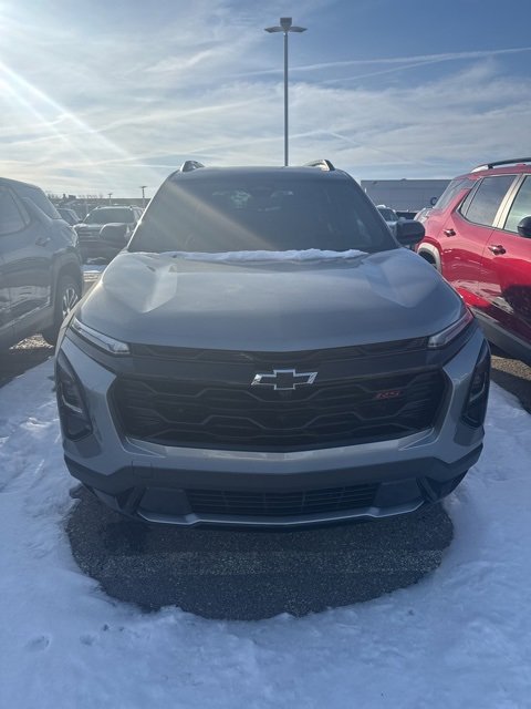 New 2026 Chevrolet Equinox RS w/ Convenience Package III image 2