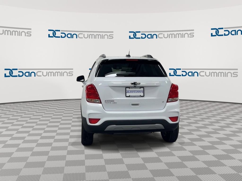 Used 2019 Chevrolet Trax LT w/ LT Convenience Package image 7