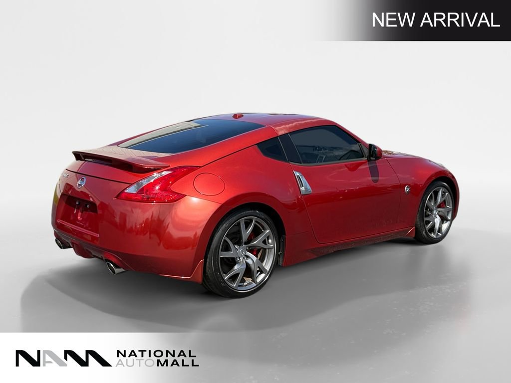 Used 2014 Nissan 370Z Touring w/ Sport Package RWD image 5