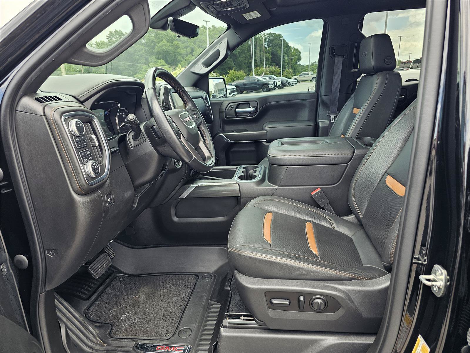 Used 2021 GMC Sierra 1500 AT4 w/ AT4 Value Package AWD/4WD image 18