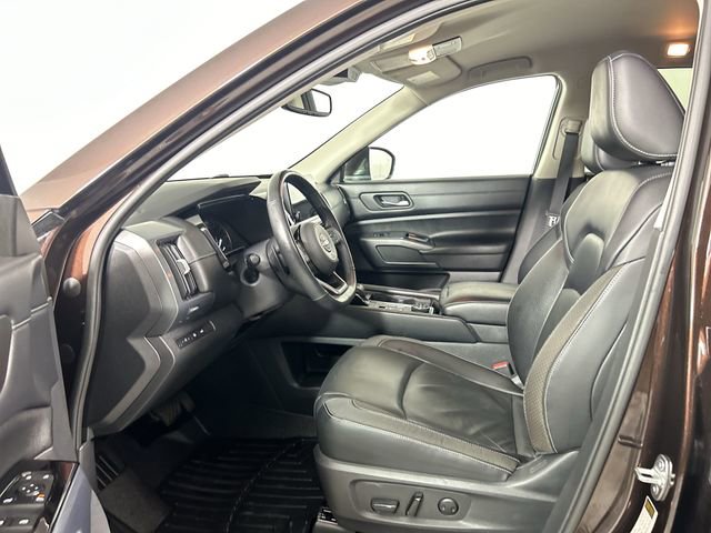 Used 2022 Nissan Pathfinder SL image 25