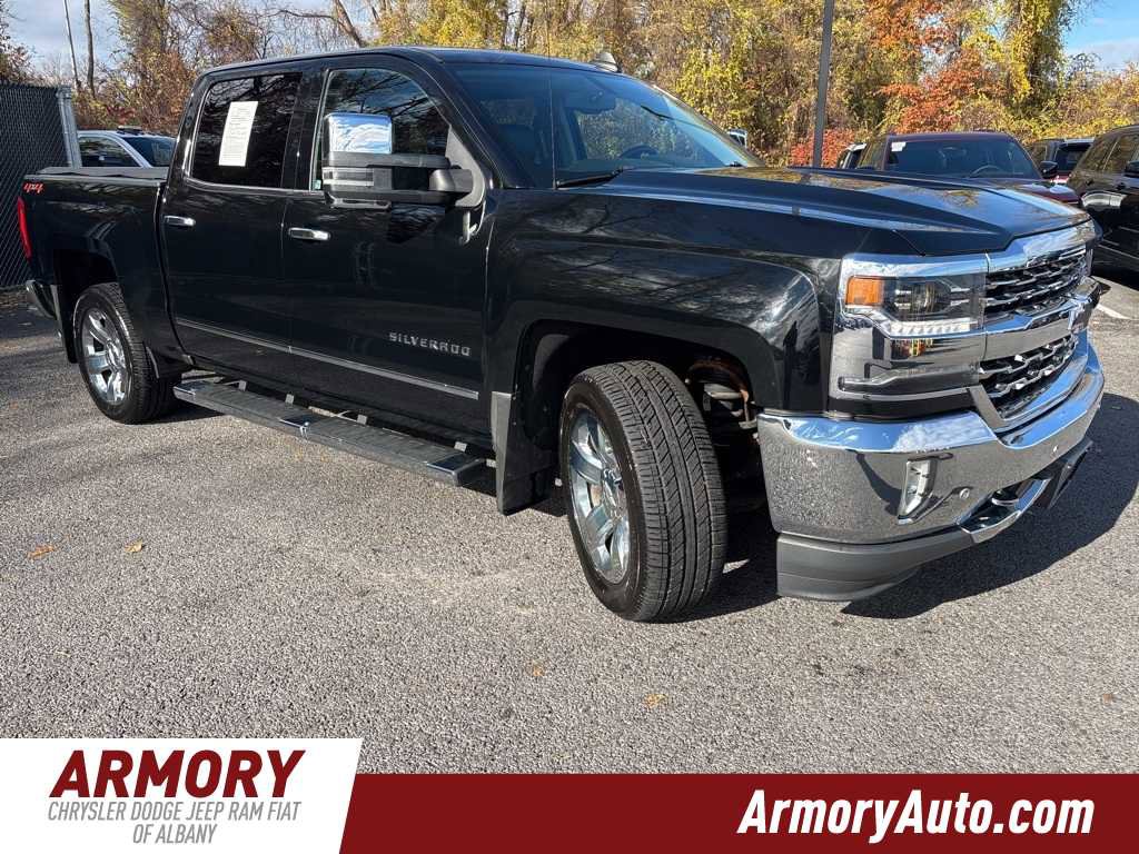 Used 2018 Chevrolet Silverado 1500 LTZ w/ LTZ Plus Package image 3