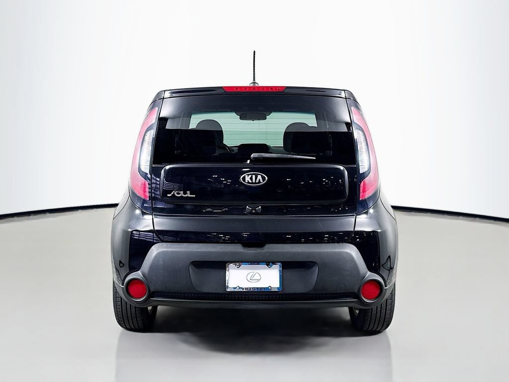 Used 2015 Kia Soul + FWD image 6