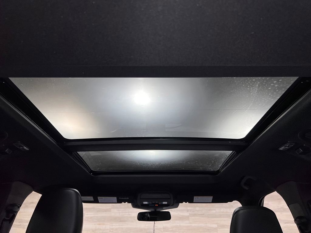 Used 2022 Ford Explorer ST w/ Equipment Group 401A image 18