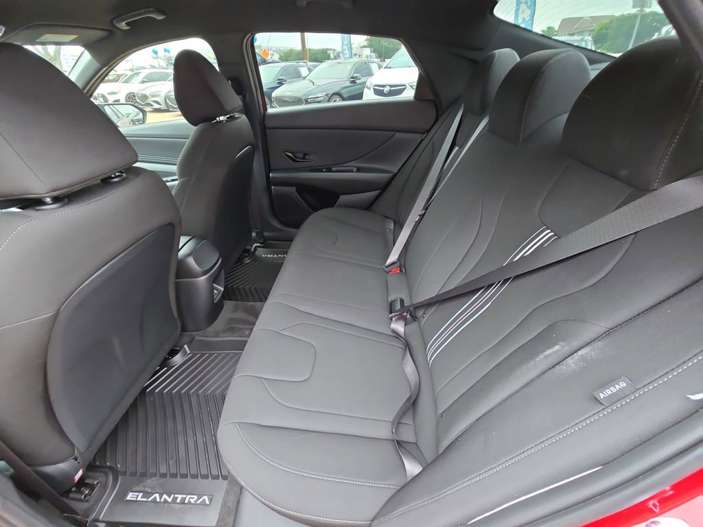 Certified 2026 Hyundai Elantra Sport FWD image 13