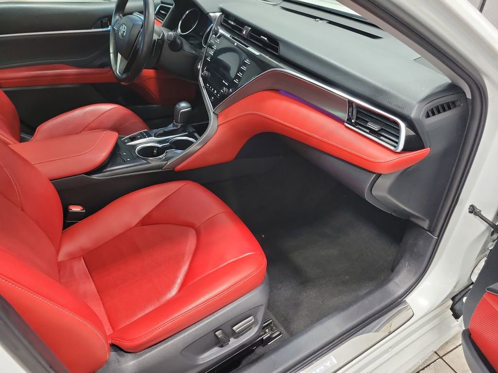 Used 2018 Toyota Camry XSE w/ Driver Assist Package FWD image 18