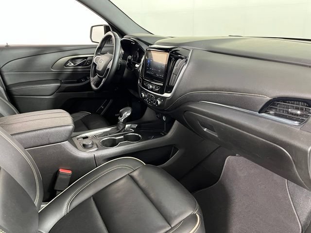 Used 2023 Chevrolet Traverse Premier w/ Redline Edition AWD/4WD image 45
