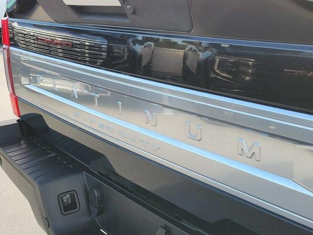 Used 2021 Ford F250 Platinum AWD/4WD image 8