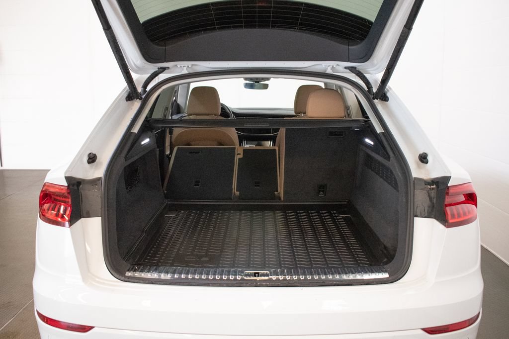 Used 2023 Audi Q8 Premium Plus AWD/4WD image 26