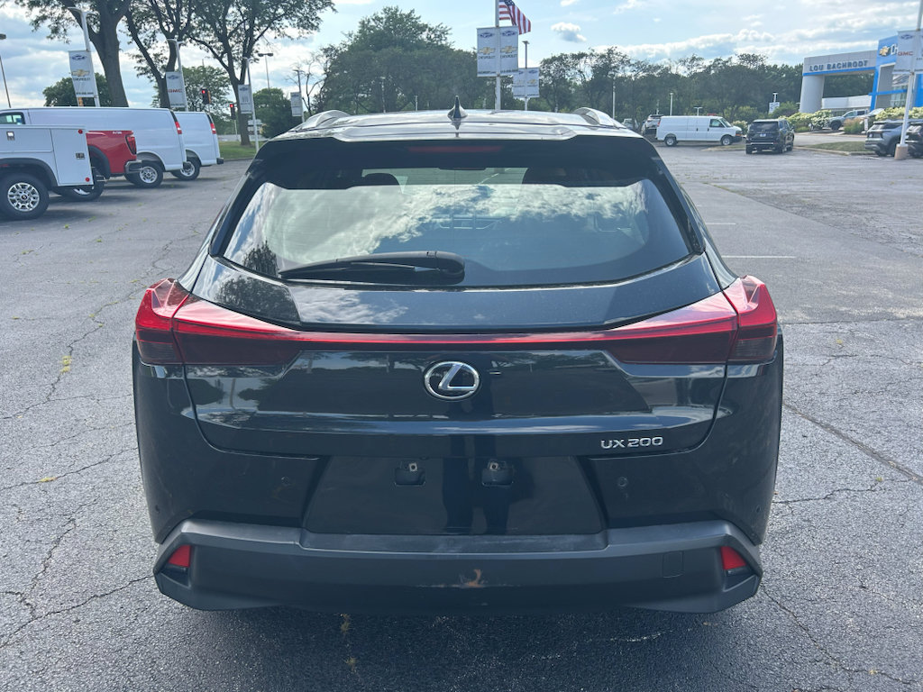 Used 2021 Lexus UX 200 w/ Accessory Package (Z1) FWD image 6