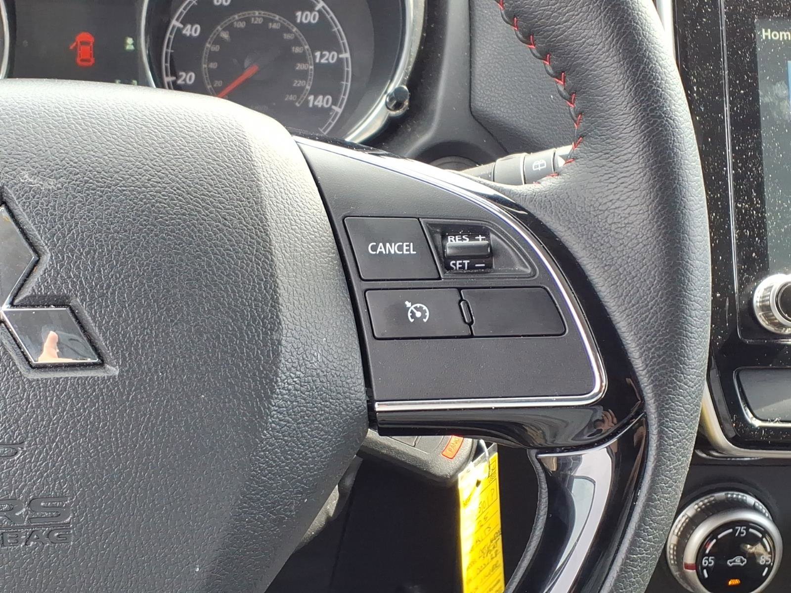 Used 2025 Mitsubishi Outlander Sport LE AWD/4WD image 19