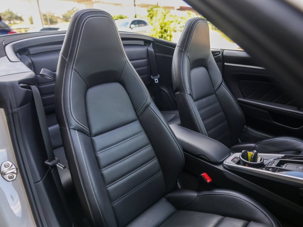 Certified 2023 Porsche 911 Carrera RWD image 35