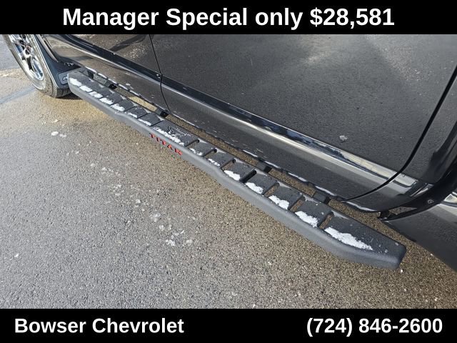 Used 2021 Nissan Titan PRO-4X w/ Pro-4x Utility Package image 10