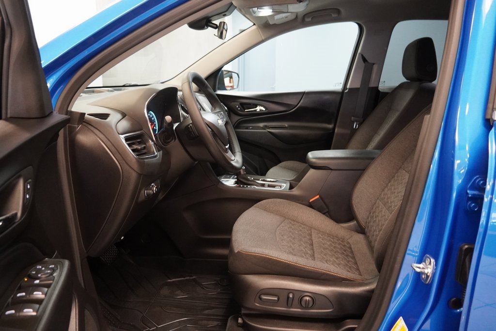 Certified 2024 Chevrolet Equinox LT w/ LPO, Floor Liner Package image 4