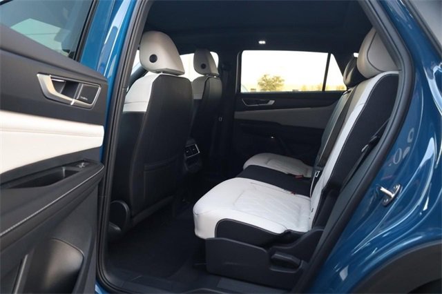 New 2026 Volkswagen Atlas Cross Sport SEL Premium R-Line image 25