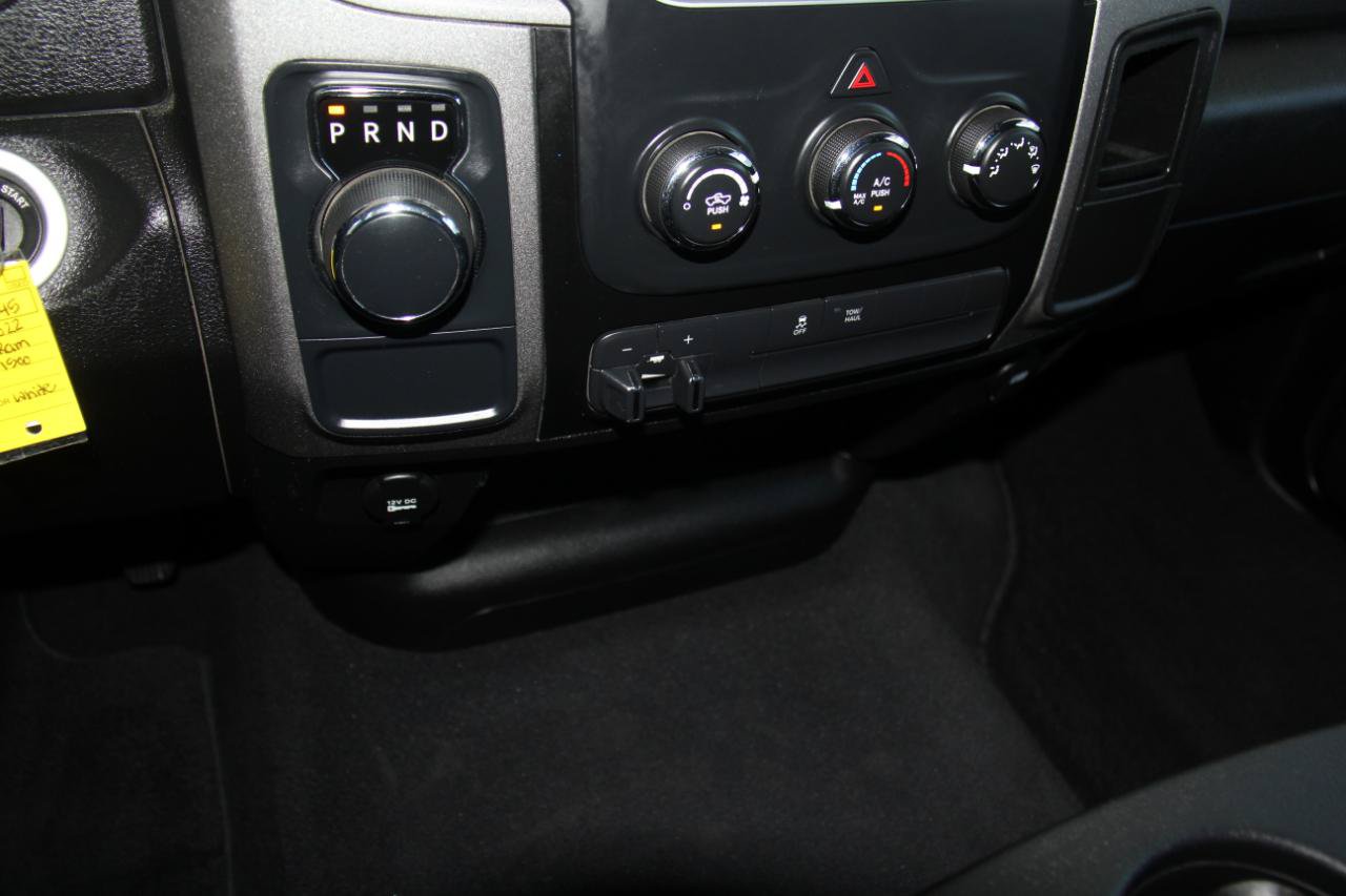 Used 2022 RAM 1500 Tradesman w/ Chrome Plus Package RWD image 16