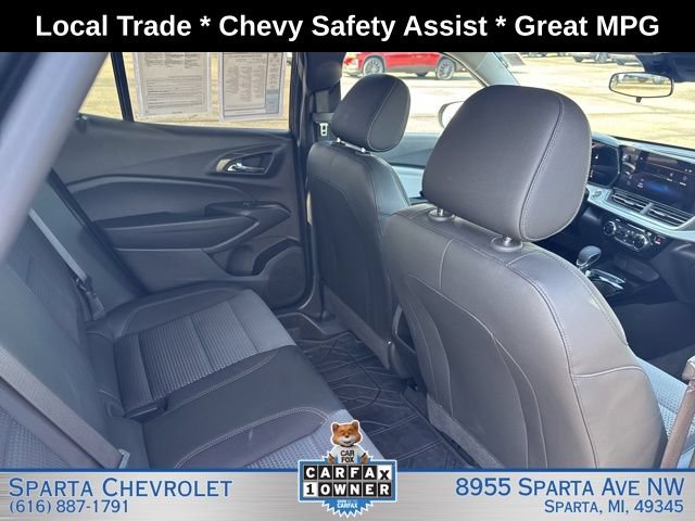 Used 2024 Chevrolet Trax LT FWD image 27