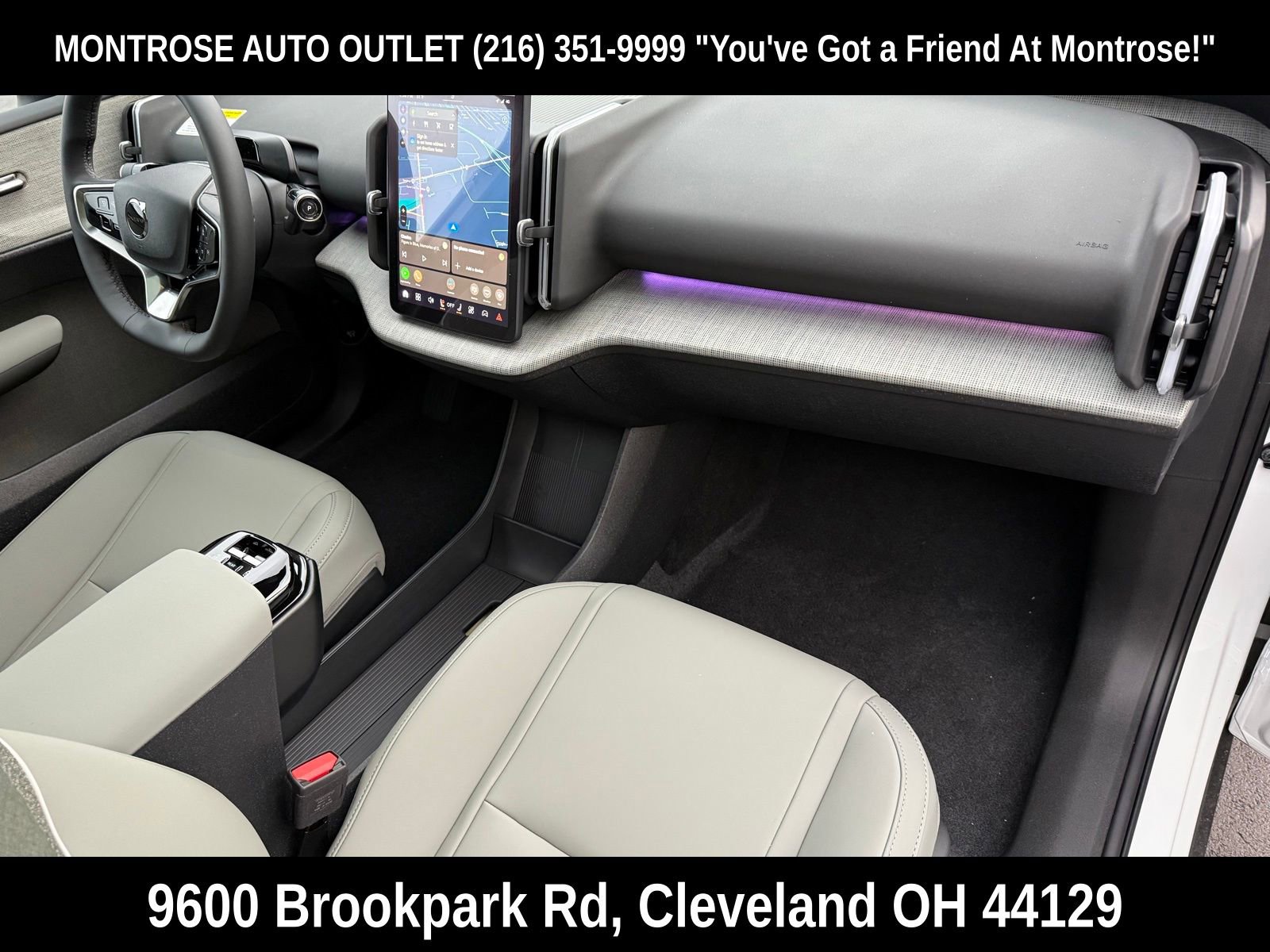 New 2026 Volvo EX30 Cross Country Ultra image 16