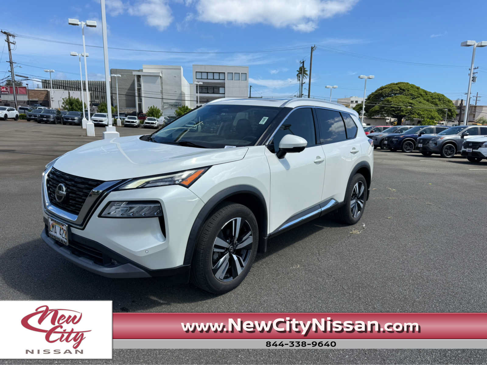 Used 2021 Nissan Rogue SL w/ Premium Package FWD image 1
