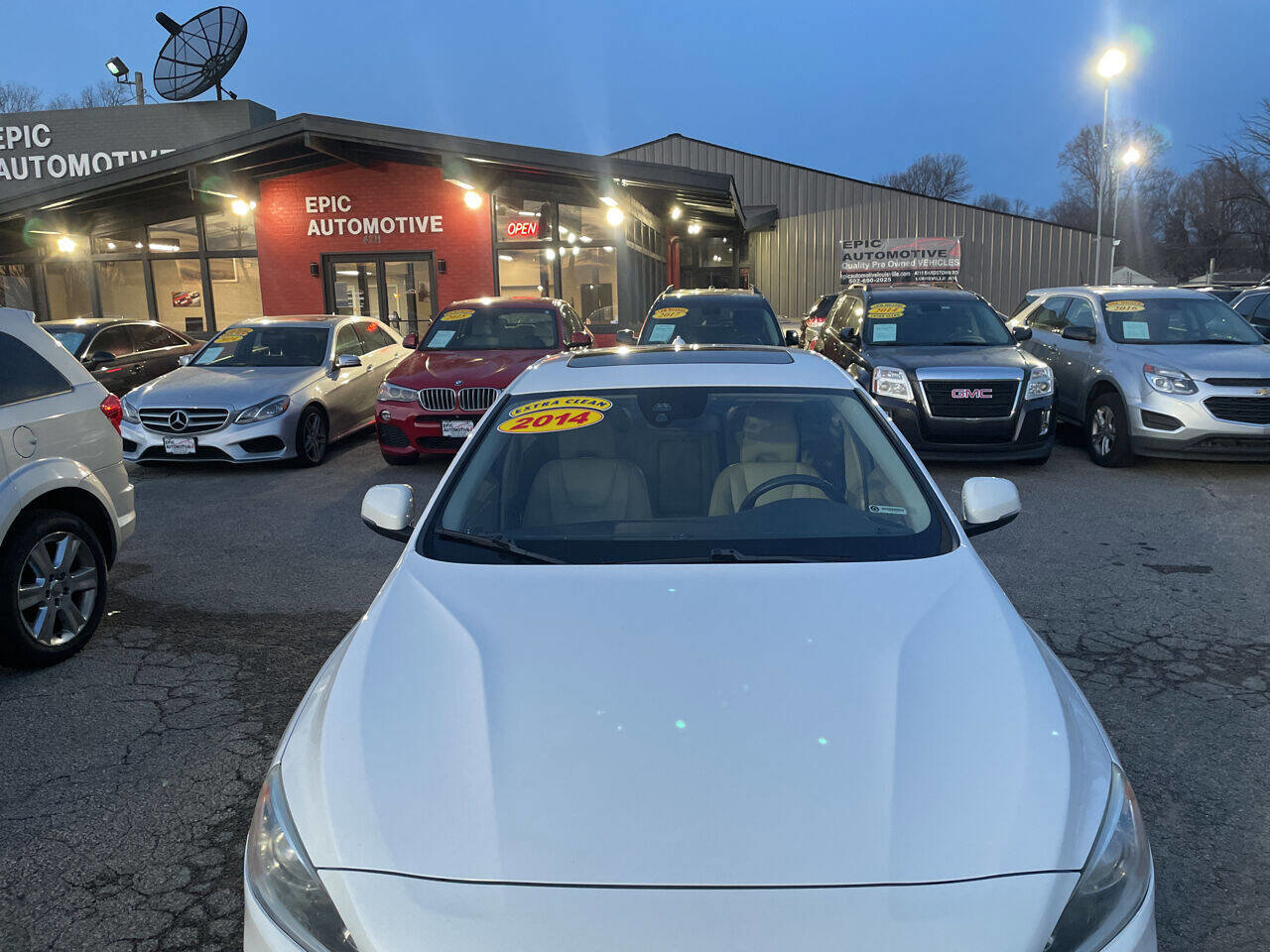 Used 2014 Volvo S60 T5 image 8