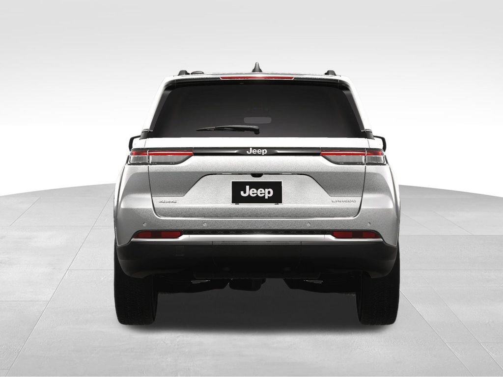 New 2025 Jeep Grand Cherokee 4WD image 10