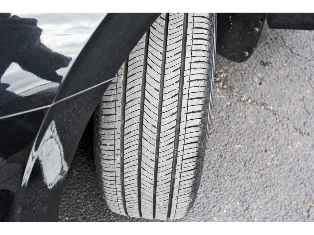 Certified 2021 Hyundai Elantra SEL image 31