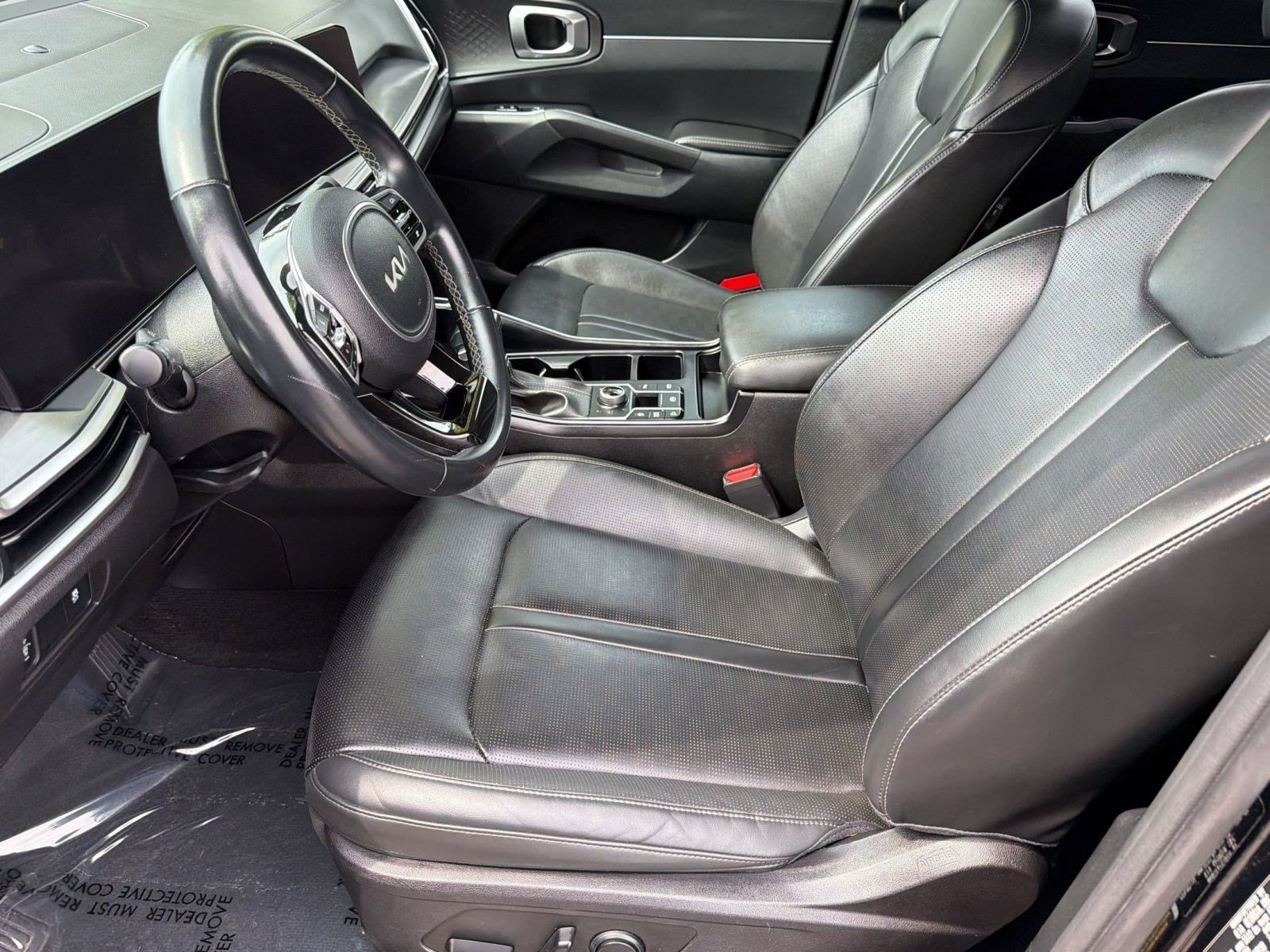 Used 2024 Kia Sorento S AWD/4WD image 5