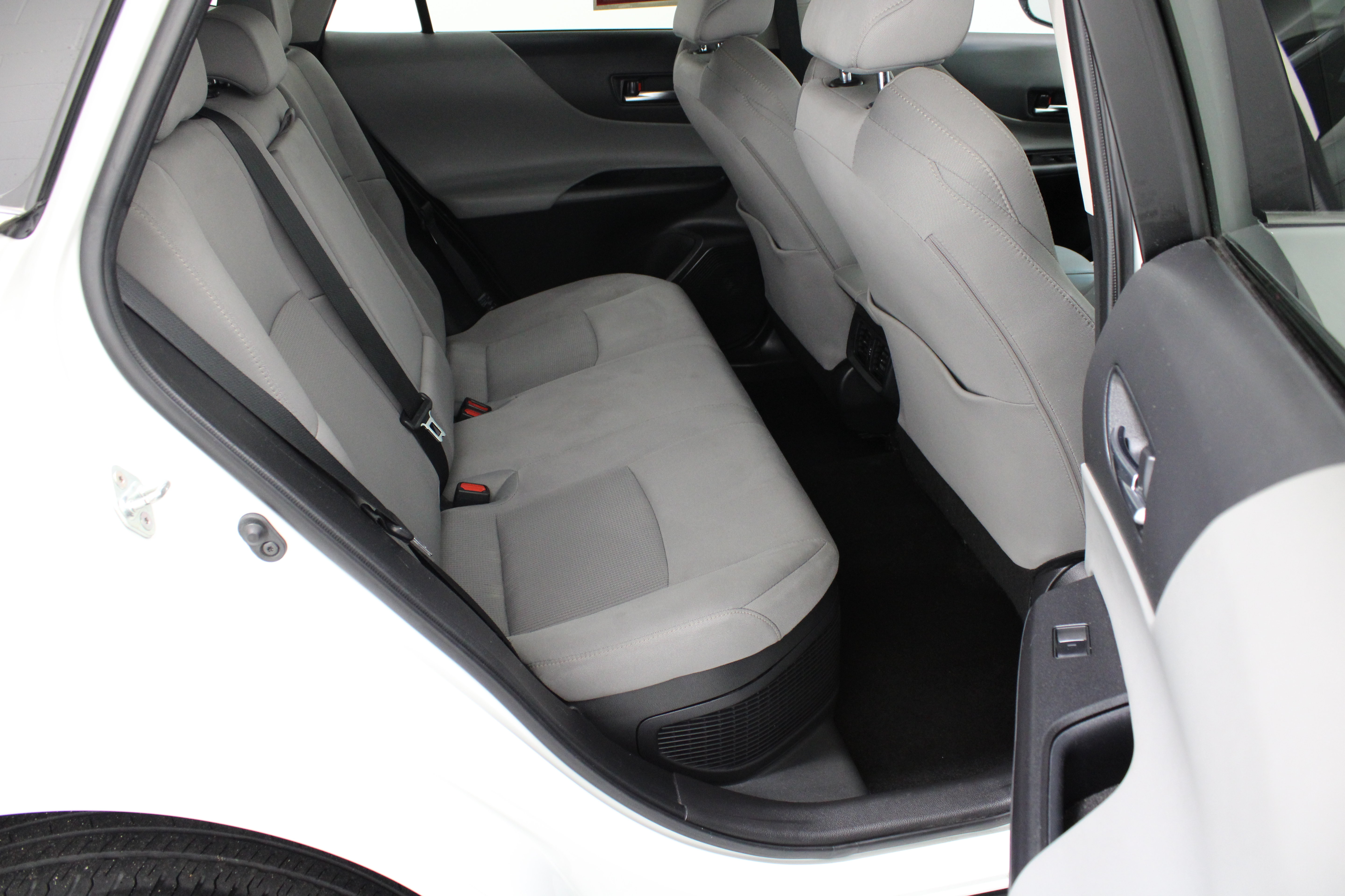 Certified 2023 Toyota Venza LE AWD/4WD image 34