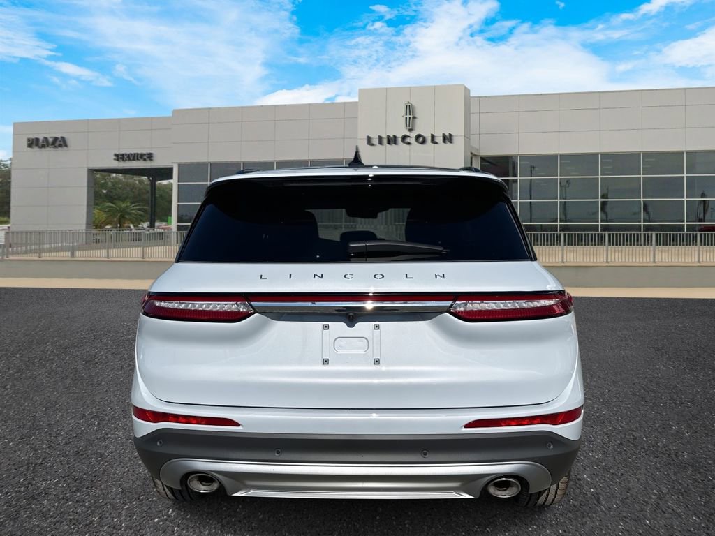 New 2026 Lincoln Corsair Premiere image 4