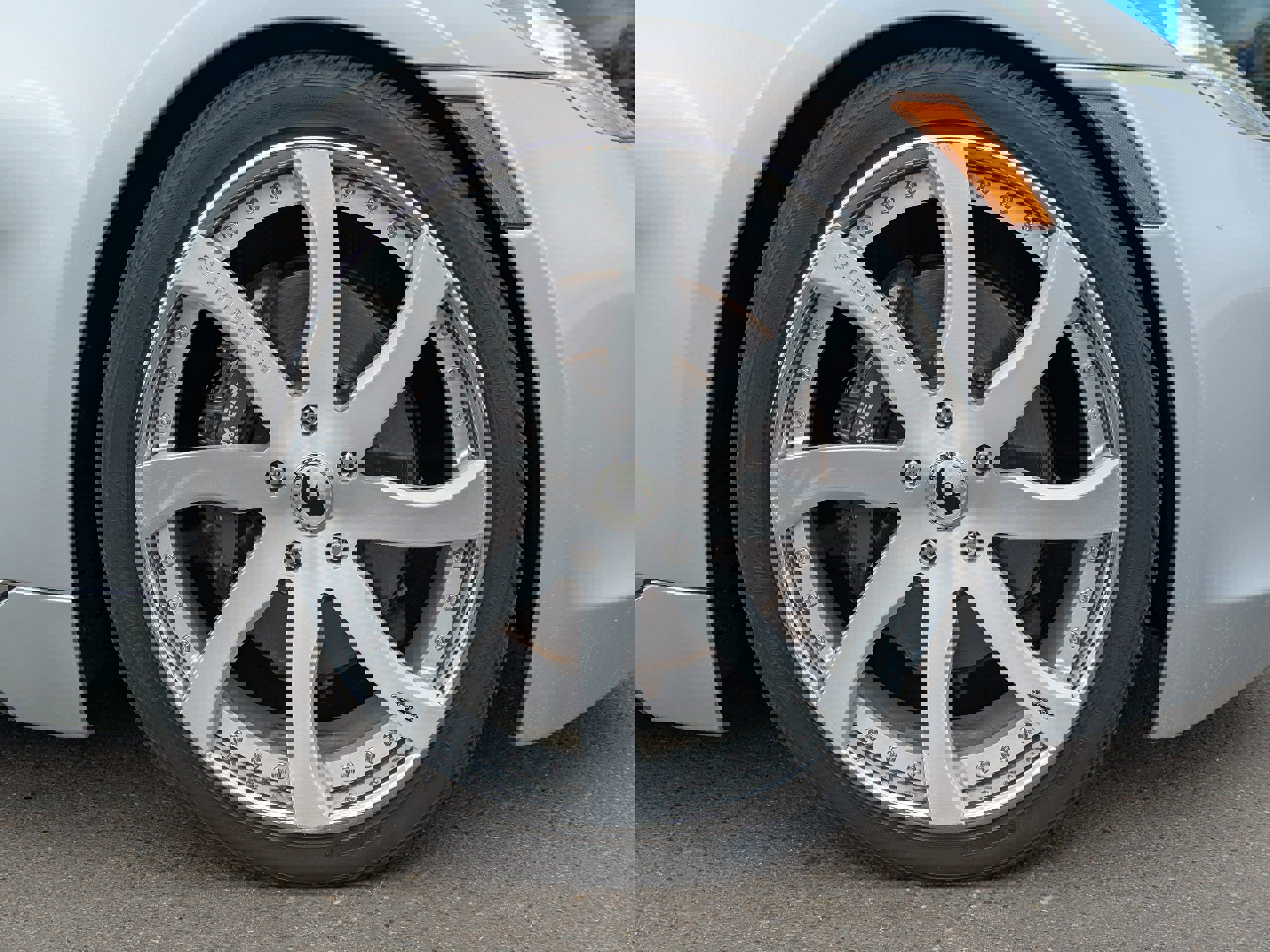 Used 2012 Fisker Karma EcoSport image 42