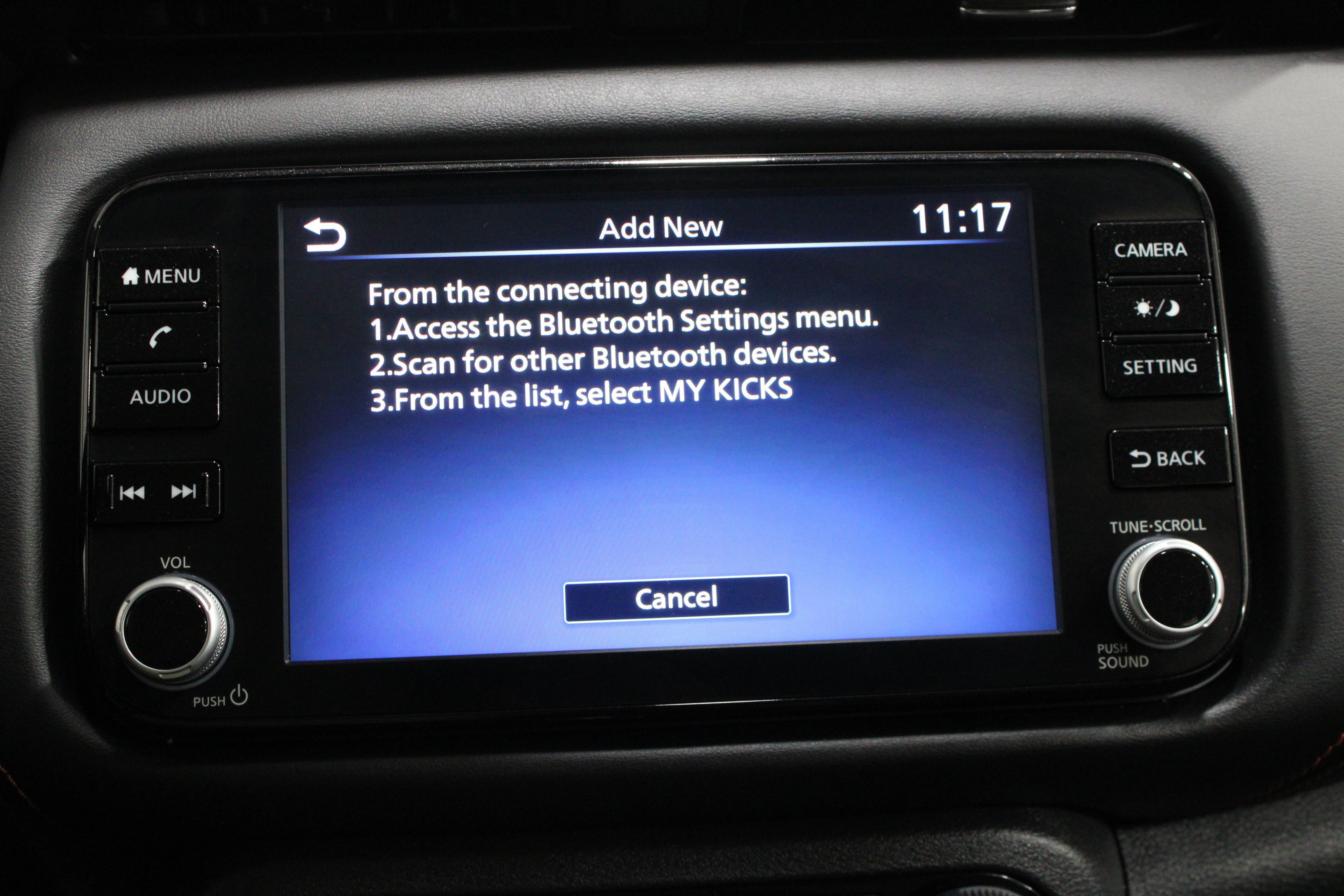 Used 2023 Nissan Kicks SR w/ SR Premium Package FWD image 12