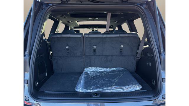 New 2026 Jeep Grand Wagoneer Limited image 14