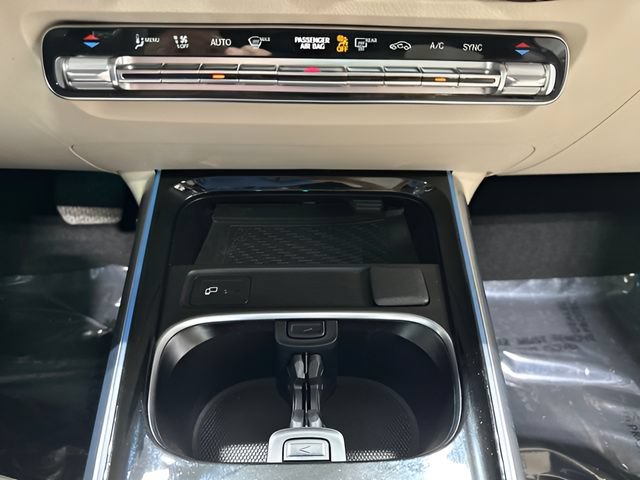Used 2021 Mercedes-Benz GLB 250 4MATIC image 25