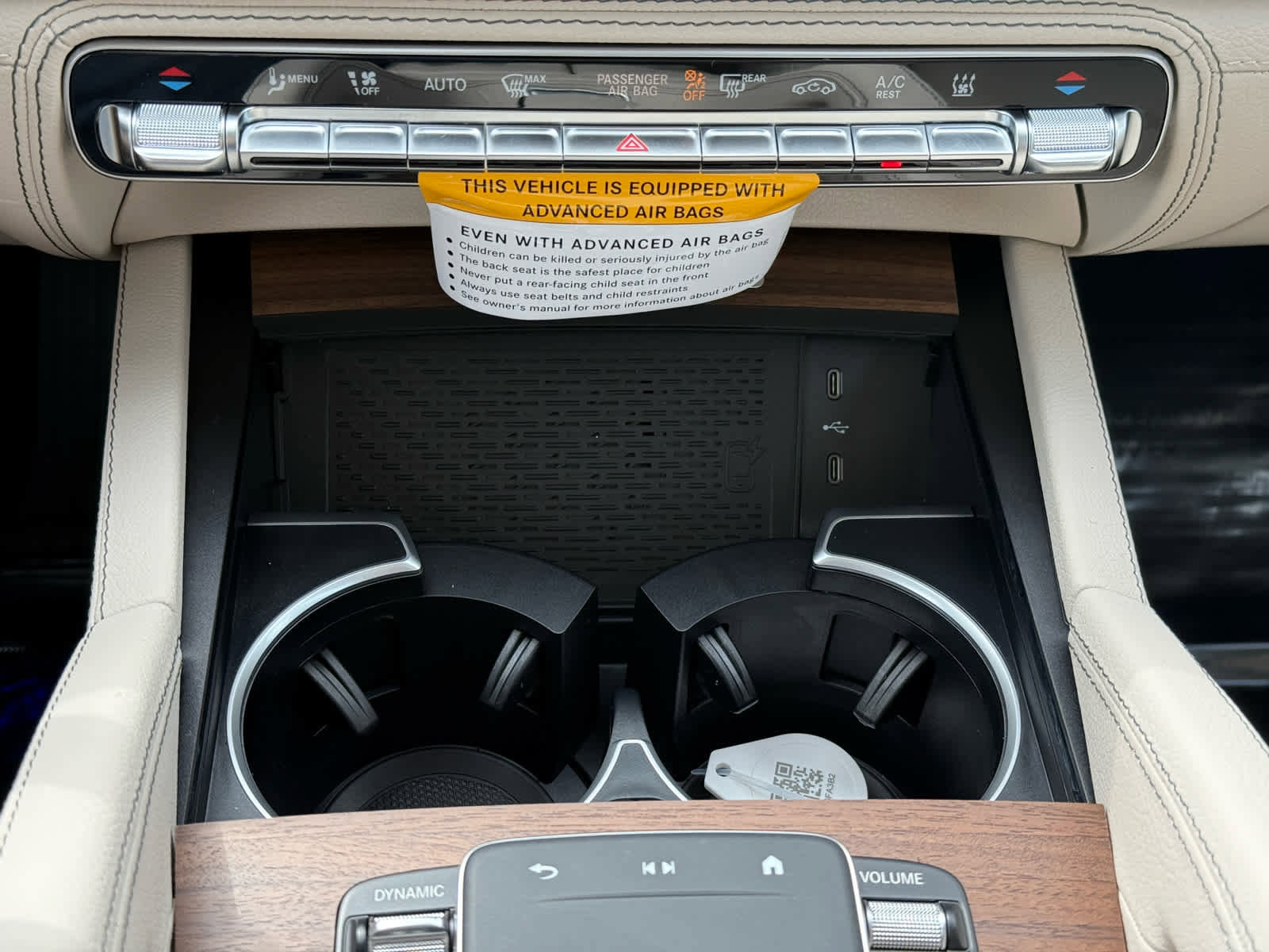 New 2026 Mercedes-Benz GLE 450e 4MATIC image 19