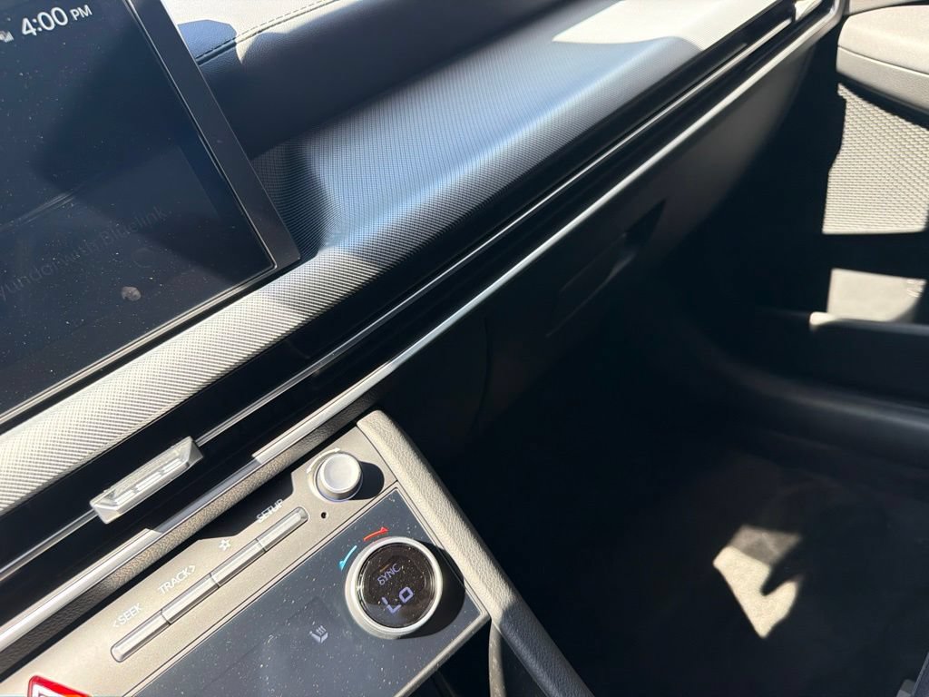 New 2026 Hyundai Sonata SEL FWD image 17