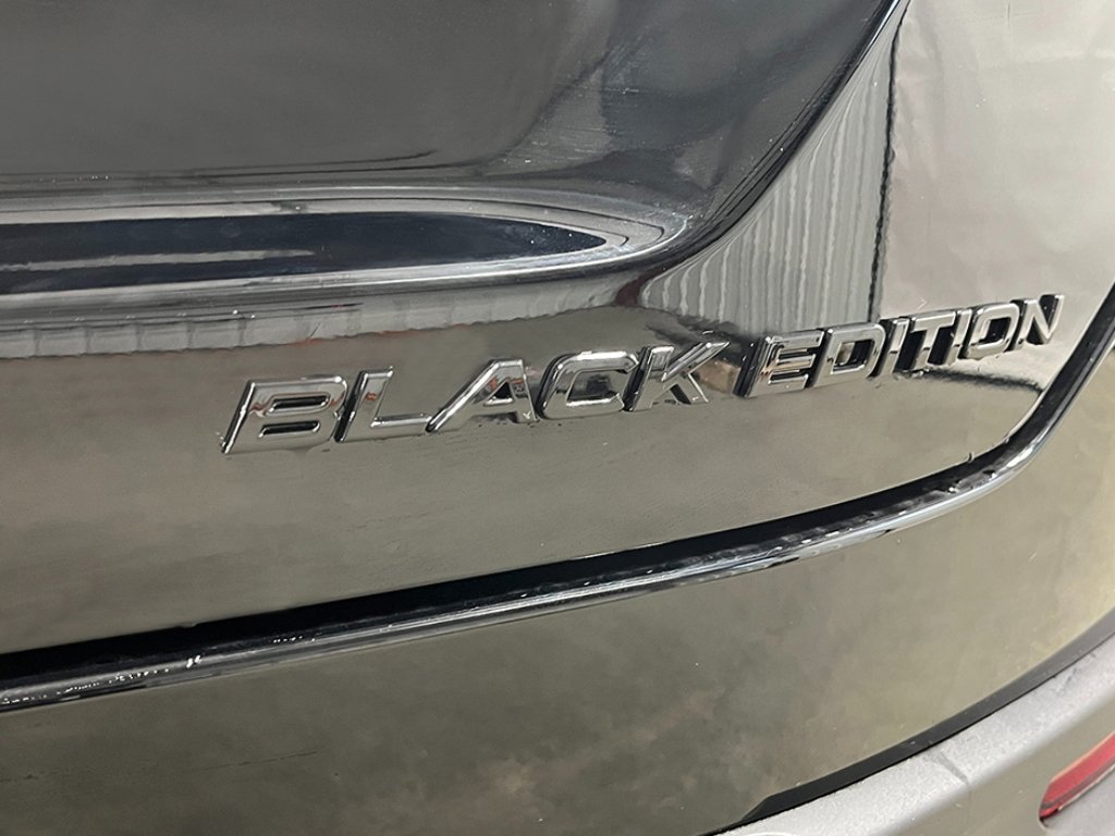 New 2026 Honda Pilot Black Edition image 6