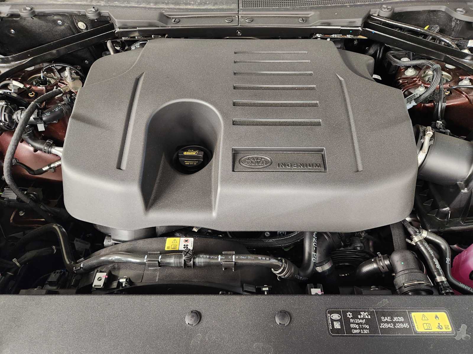 New 2026 Land Rover Defender 90 X-Dynamic SE AWD/4WD image 30
