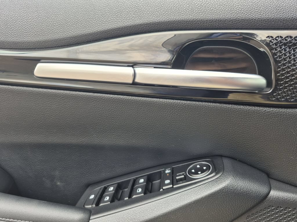 Used 2024 Kia Seltos S AWD/4WD image 8