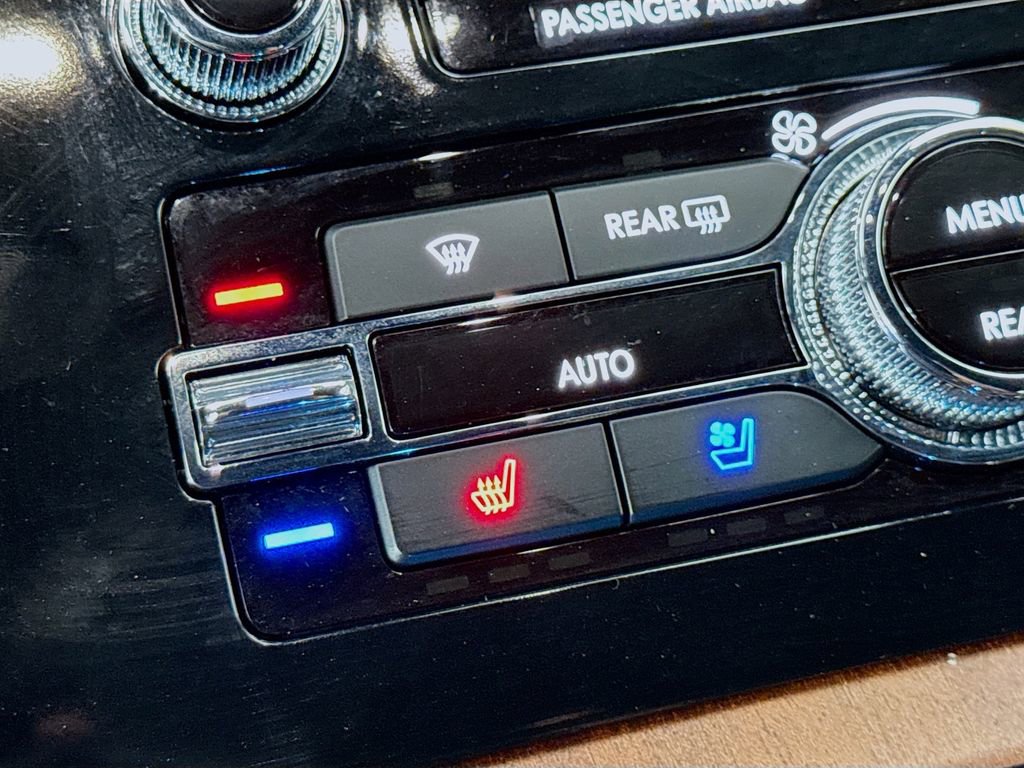 Used 2024 Lincoln Navigator L Black Label image 21