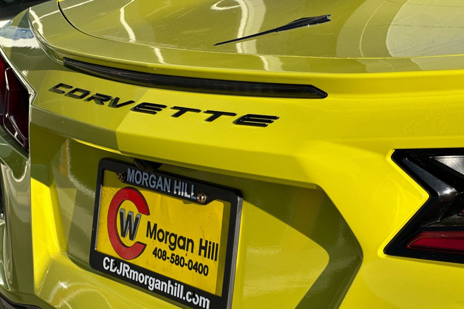 Used 2020 Chevrolet Corvette Stingray Coupe w/ Engine Appearance Package image 31