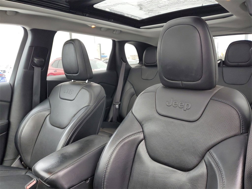 Used 2022 Jeep Cherokee Limited image 13