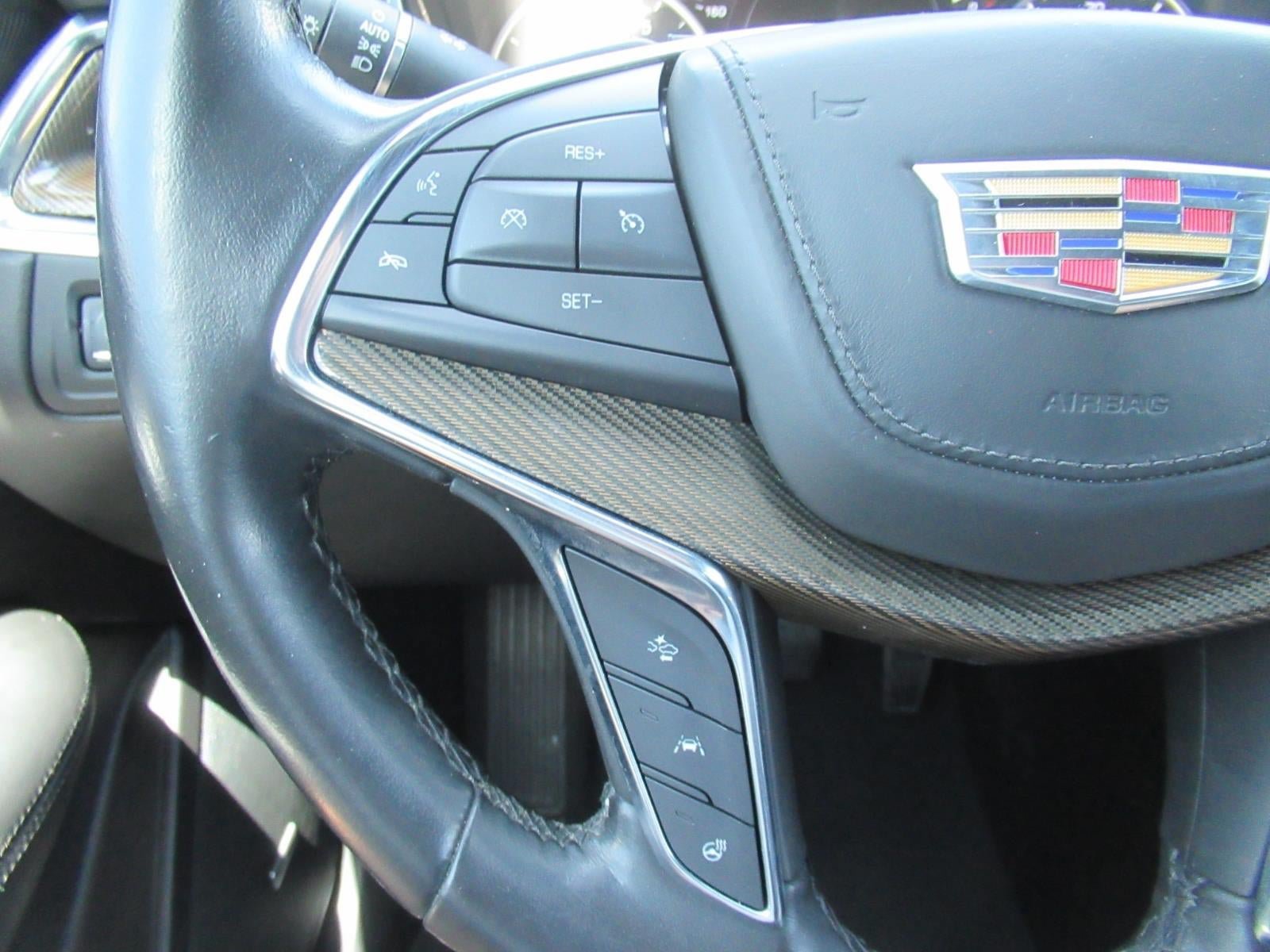 Used 2019 Cadillac XT5 Platinum AWD/4WD image 25