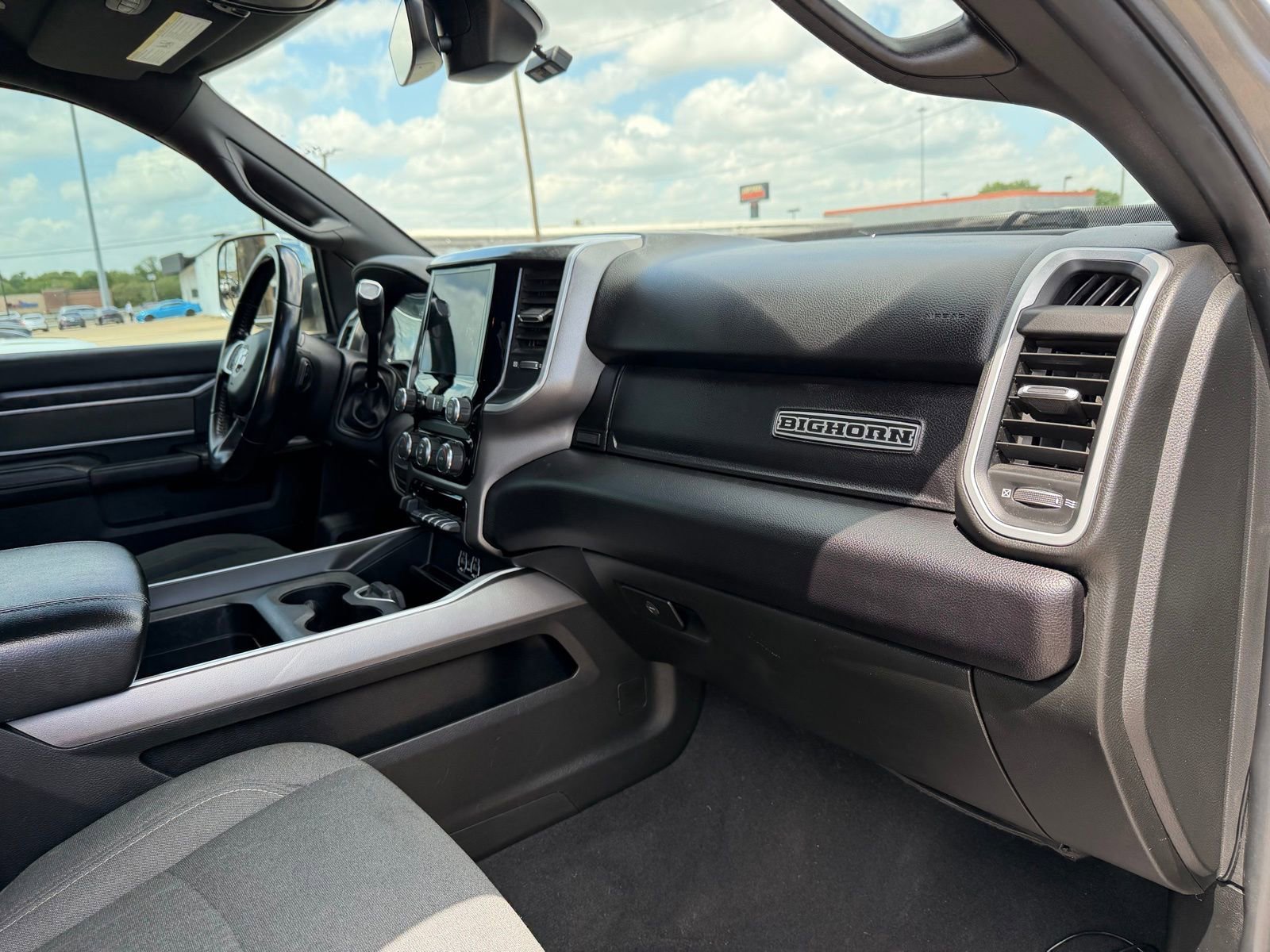 Used 2021 RAM 3500 Big Horn w/ Night Edition image 16