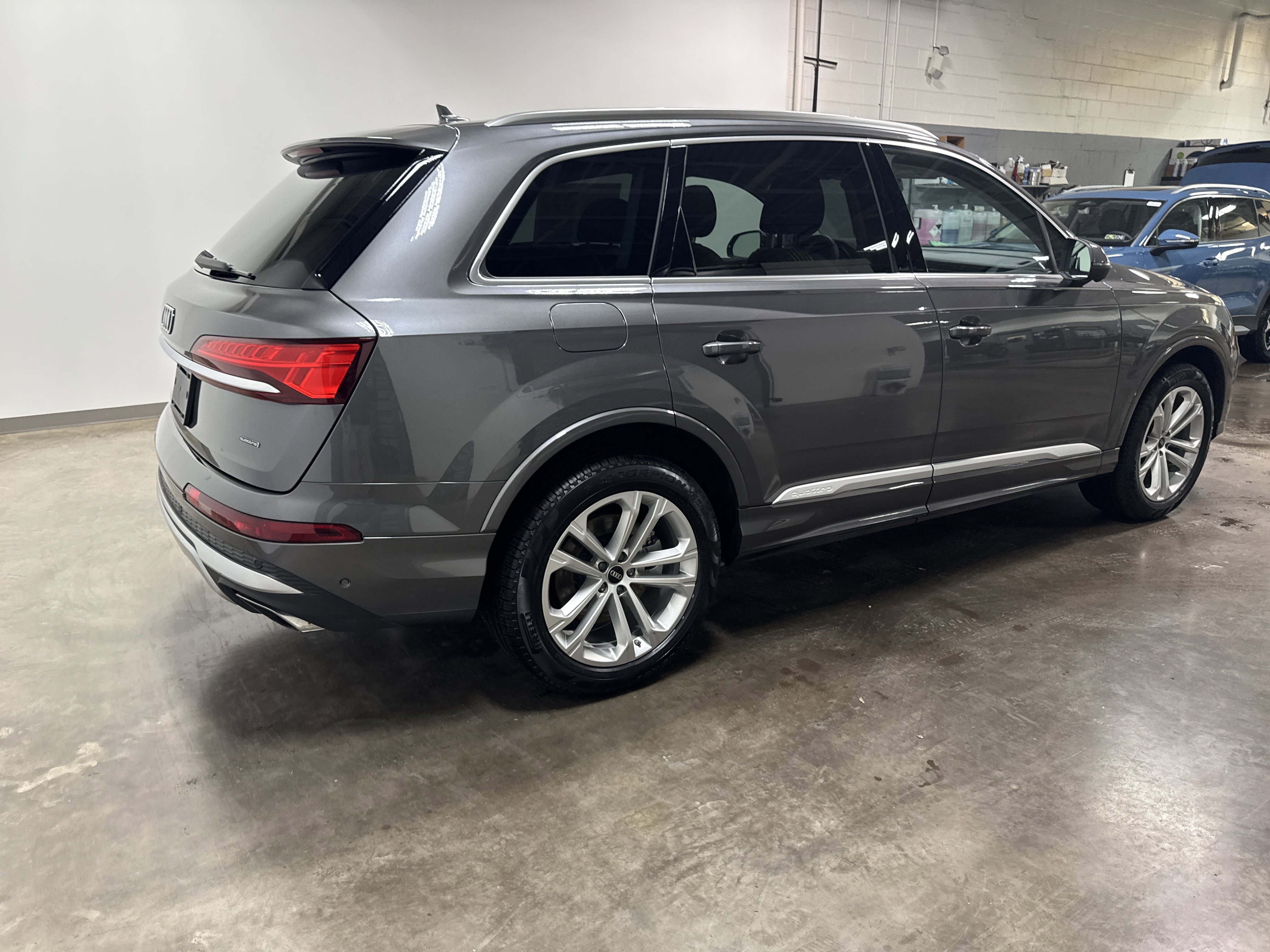 Used 2025 Audi Q7 3.0T Premium Plus video 3