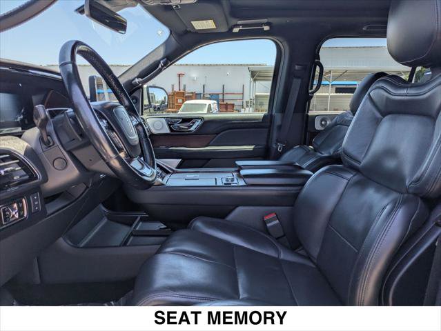 Certified 2023 Lincoln Navigator L Reserve AWD/4WD image 20