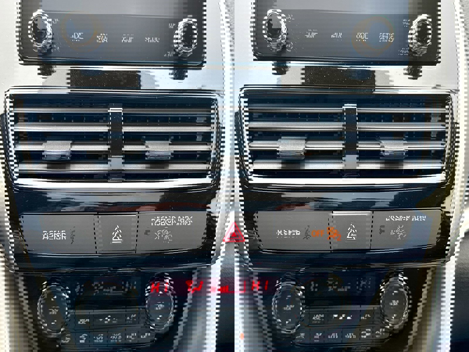 New 2026 Mitsubishi Eclipse Cross AWD image 32