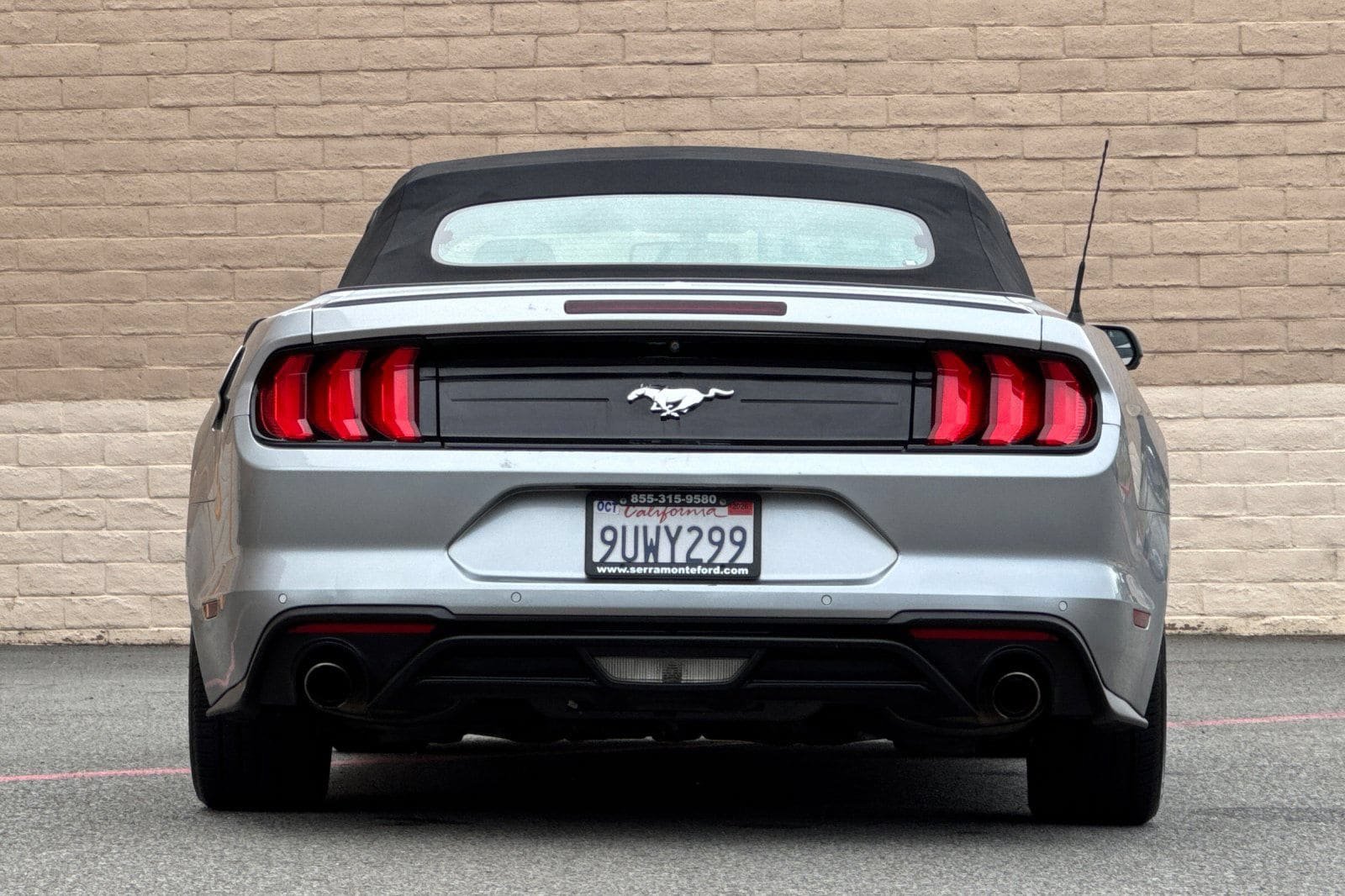 Certified 2020 Ford Mustang Premium RWD image 7